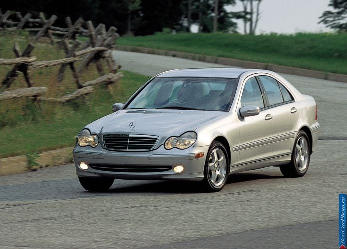 2001 Mercedes-Benz C-Class - фотография 3 из 10