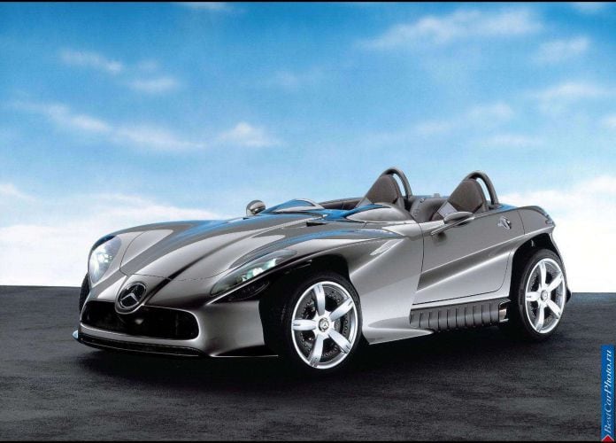 2001 Mercedes-Benz F 400 Carving Concept - фотография 1 из 24