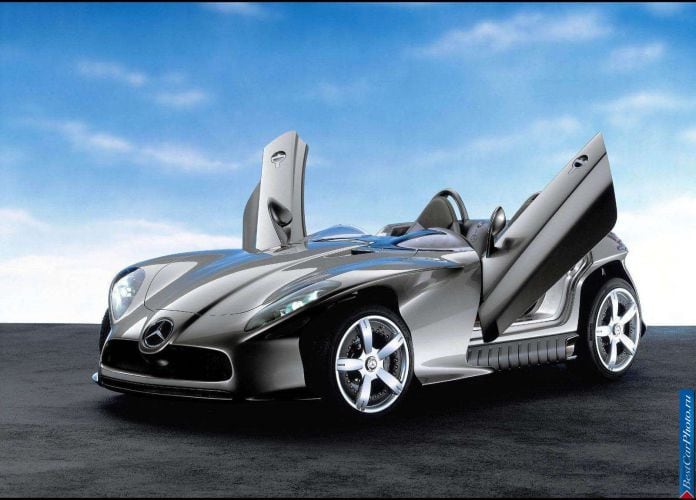 2001 Mercedes-Benz F 400 Carving Concept - фотография 6 из 24