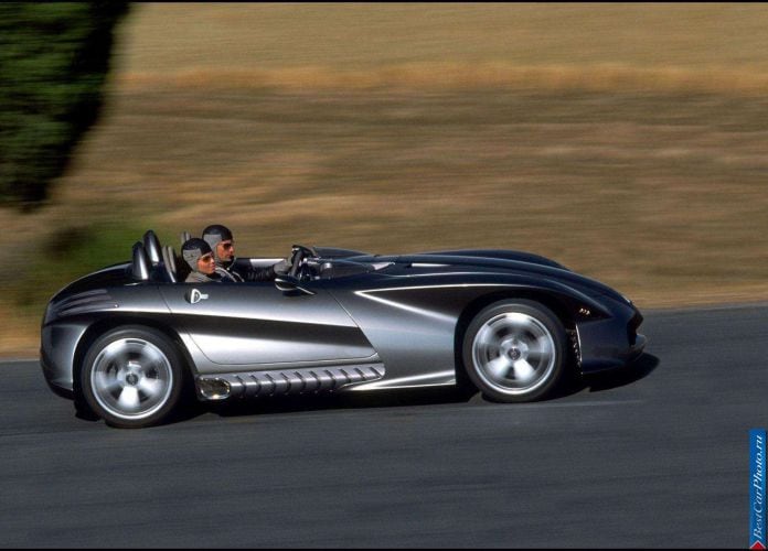 2001 Mercedes-Benz F 400 Carving Concept - фотография 11 из 24