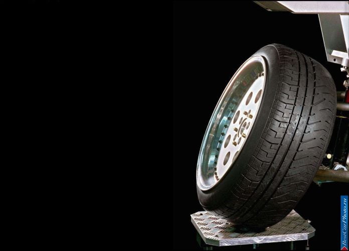 2001 Mercedes-Benz F 400 Carving Concept - фотография 23 из 24 2001 Mercedes-Benz F 400 Carving Concept - фотография 23 из 24