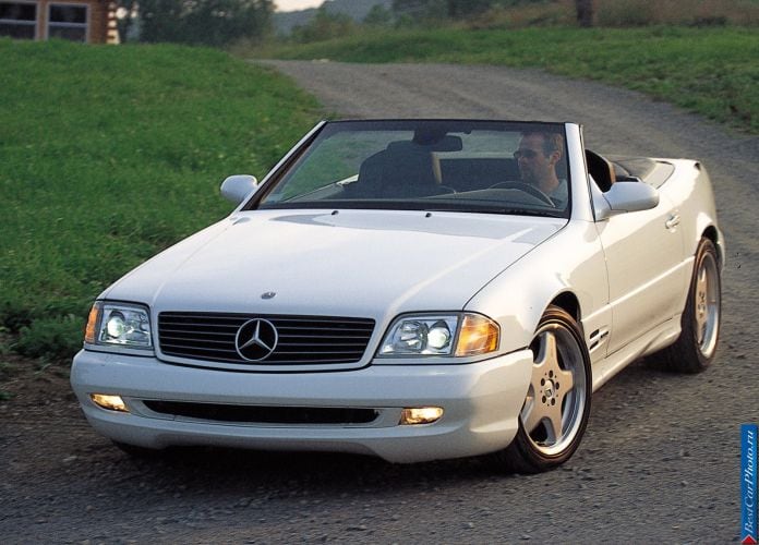 2001 Mercedes-Benz SL500 - фотография 2 из 4 2001 Mercedes-Benz SL500 - фотография 2 из 4