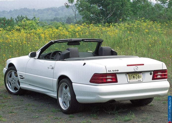 2001 Mercedes-Benz SL500 - фотография 3 из 4