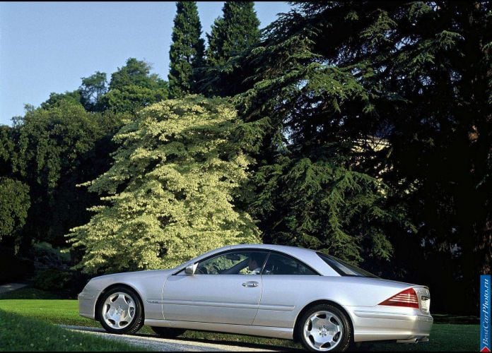 2003 Mercedes-Benz CL600 - фотография 25 из 68 2003 Mercedes-Benz CL600 - фотография 25 из 68