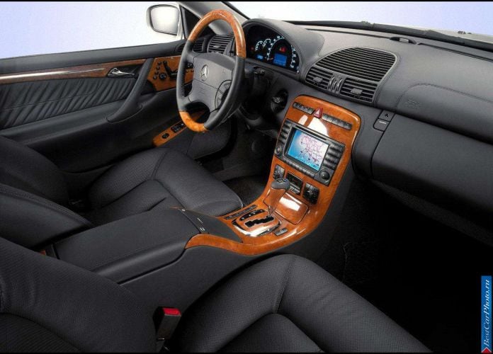 2003 Mercedes-Benz CL600 - фотография 36 из 68
