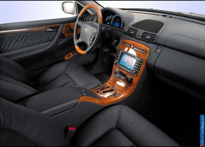 2003 Mercedes-Benz CL600 - фотография 37 из 68