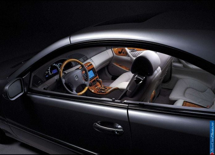 2003 Mercedes-Benz CL600 - фотография 46 из 68 2003 Mercedes-Benz CL600 - фотография 46 из 68