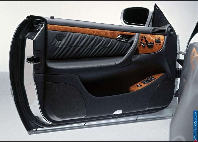 2003 Mercedes-Benz CL600 - фотография 50 из 68 2003 Mercedes-Benz CL600 - фотография 50 из 68