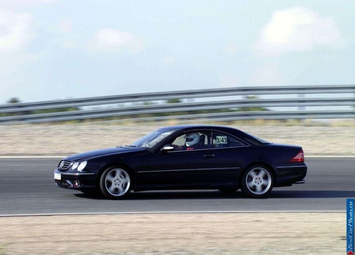 2003 Mercedes-Benz CL65 AMG - фотография 29 из 55 2003 Mercedes-Benz CL65 AMG - фотография 29 из 55