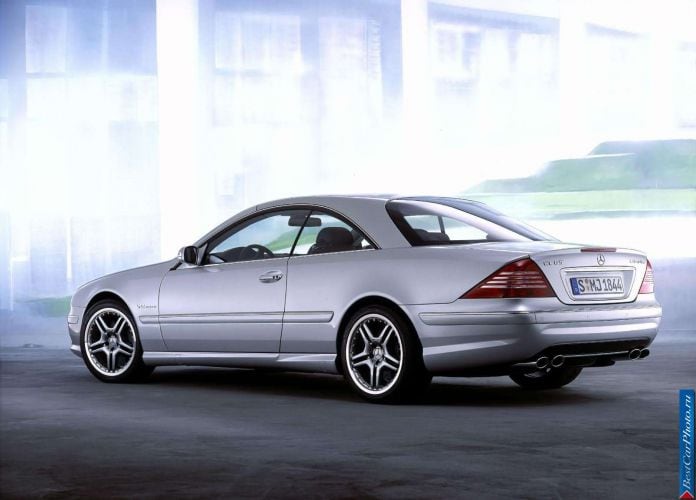 2003 Mercedes-Benz CL65 AMG - фотография 33 из 55 2003 Mercedes-Benz CL65 AMG - фотография 33 из 55