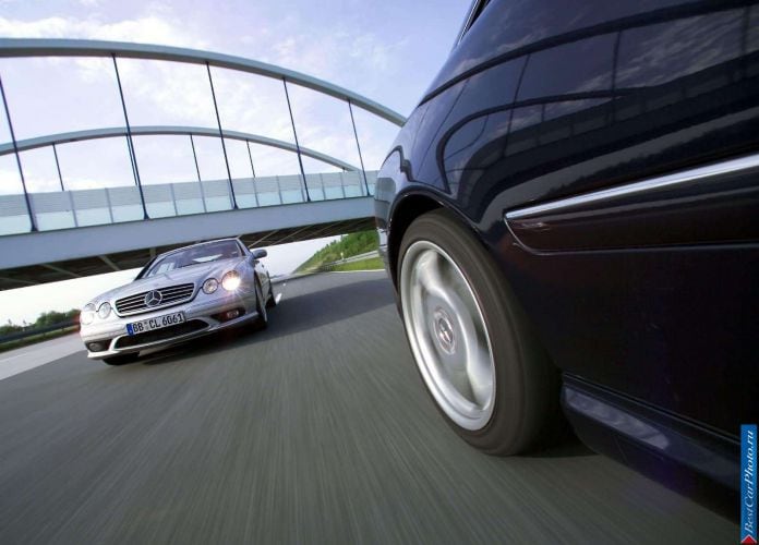 2003 Mercedes-Benz CL65 AMG - фотография 44 из 55