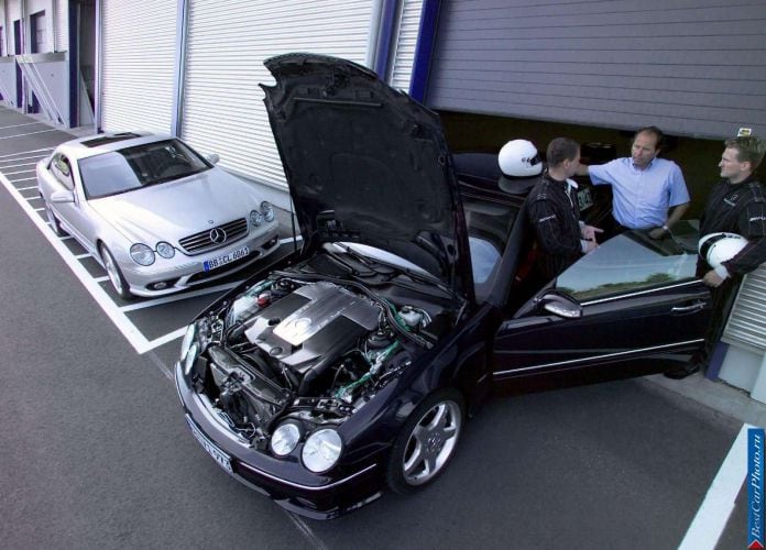 2003 Mercedes-Benz CL65 AMG - фотография 46 из 55 2003 Mercedes-Benz CL65 AMG - фотография 46 из 55