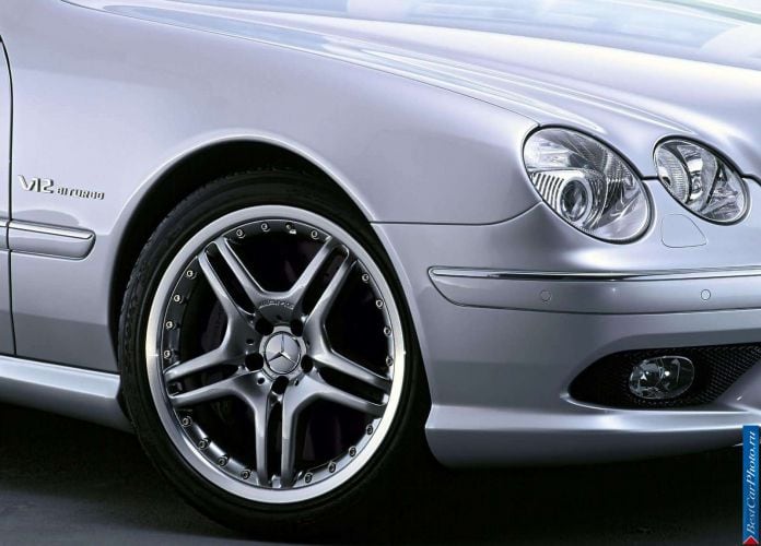 2003 Mercedes-Benz CL65 AMG - фотография 53 из 55