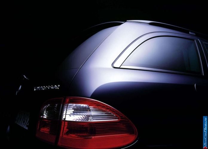 2003 Mercedes-Benz E200 Kompressor Estate Classic - фотография 10 из 16 2003 Mercedes-Benz E200 Kompressor Estate Classic - фотография 10 из 16
