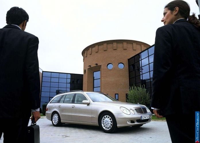 2003 Mercedes-Benz E320 CDI Estate Elegance - фотография 4 из 12