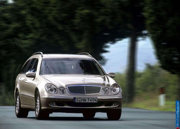 2003 Mercedes-Benz E320 CDI Estate Elegance - фотография 5 из 12