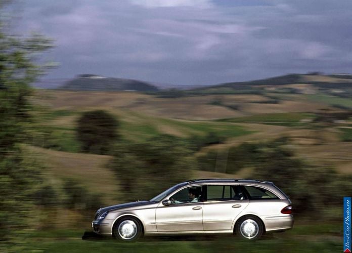 2003 Mercedes-Benz E320 CDI Estate Elegance - фотография 6 из 12