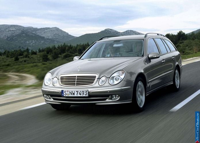 2003 Mercedes-Benz E320 Estate Avantgarde - фотография 12 из 94