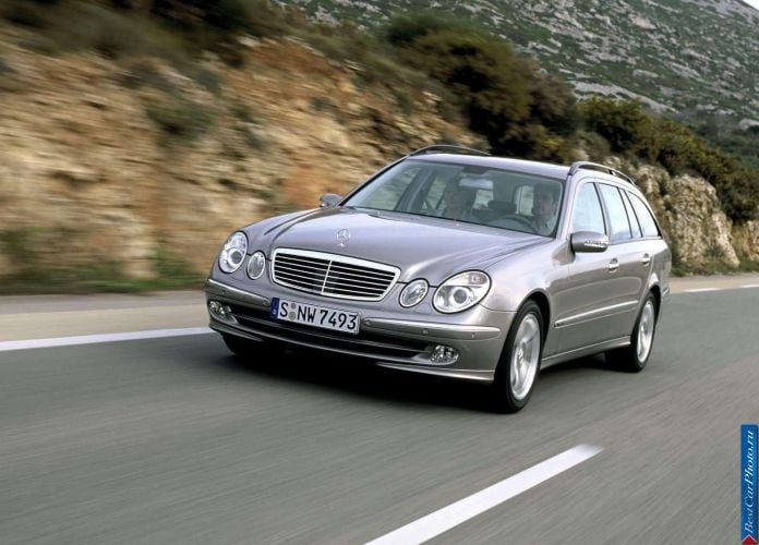 2003 Mercedes-Benz E320 Estate Avantgarde - фотография 13 из 94