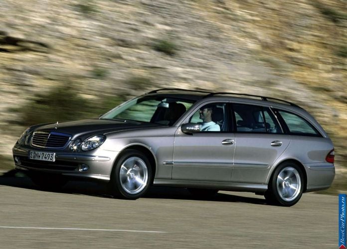 2003 Mercedes-Benz E320 Estate Avantgarde - фотография 20 из 94 2003 Mercedes-Benz E320 Estate Avantgarde - фотография 20 из 94