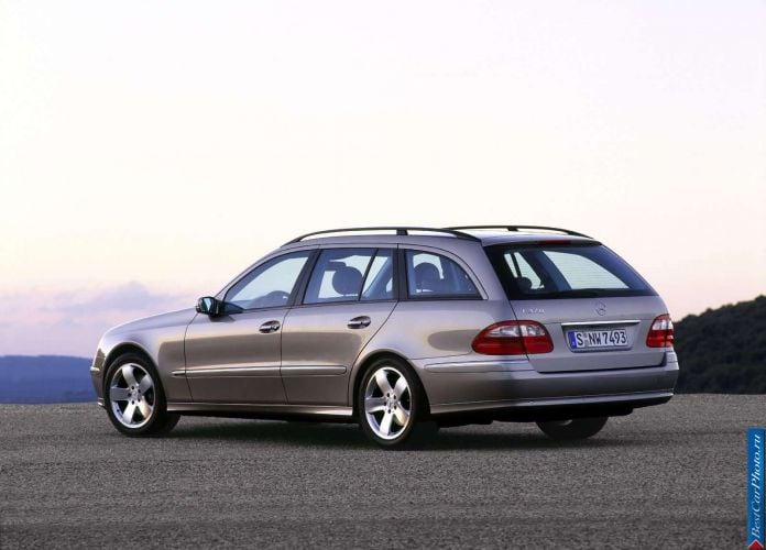 2003 Mercedes-Benz E320 Estate Avantgarde - фотография 26 из 94 2003 Mercedes-Benz E320 Estate Avantgarde - фотография 26 из 94