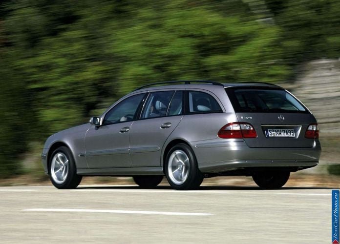 2003 Mercedes-Benz E320 Estate Avantgarde - фотография 30 из 94 2003 Mercedes-Benz E320 Estate Avantgarde - фотография 30 из 94