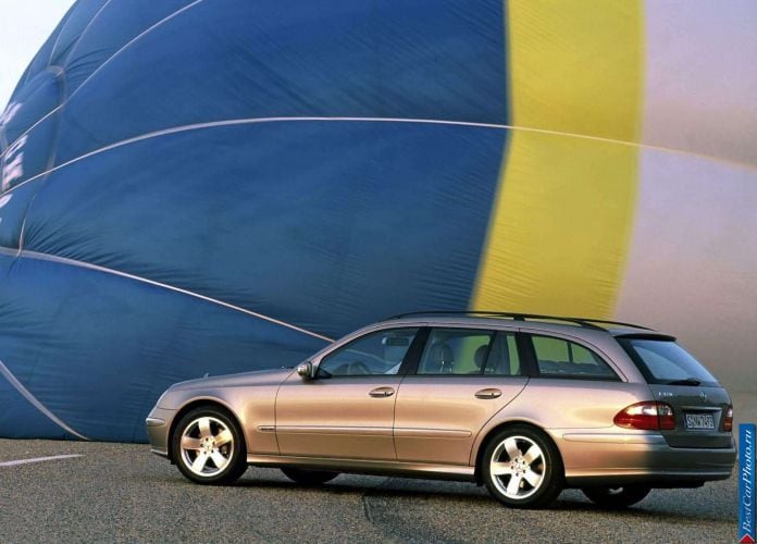 2003 Mercedes-Benz E320 Estate Avantgarde - фотография 33 из 94 2003 Mercedes-Benz E320 Estate Avantgarde - фотография 33 из 94