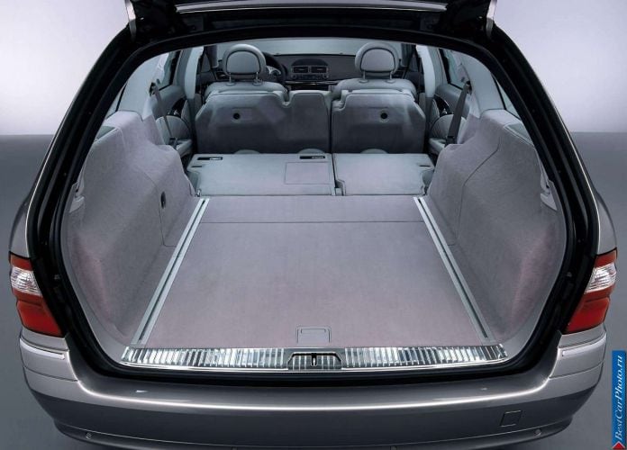 2003 Mercedes-Benz E320 Estate Avantgarde - фотография 53 из 94