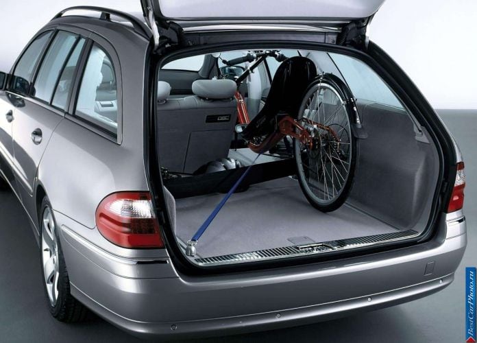 2003 Mercedes-Benz E320 Estate Avantgarde - фотография 56 из 94 2003 Mercedes-Benz E320 Estate Avantgarde - фотография 56 из 94