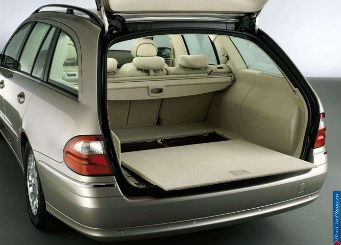 2003 Mercedes-Benz E320 Estate Avantgarde - фотография 60 из 94 2003 Mercedes-Benz E320 Estate Avantgarde - фотография 60 из 94