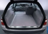mercedes-benz_2003_e320_estate_avantgarde_063.jpg