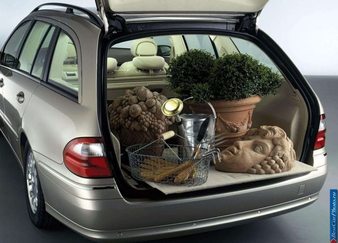2003 Mercedes-Benz E320 Estate Avantgarde - фотография 73 из 94 2003 Mercedes-Benz E320 Estate Avantgarde - фотография 73 из 94