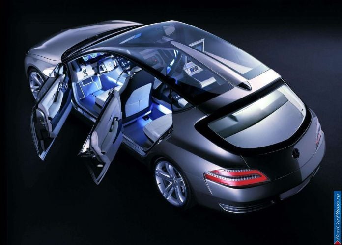 2003 Mercedes-Benz F500 Mind Concept - фотография 13 из 17 2003 Mercedes-Benz F500 Mind Concept - фотография 13 из 17