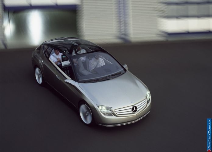 2003 Mercedes-Benz F 500 Concept - фотография 3 из 15