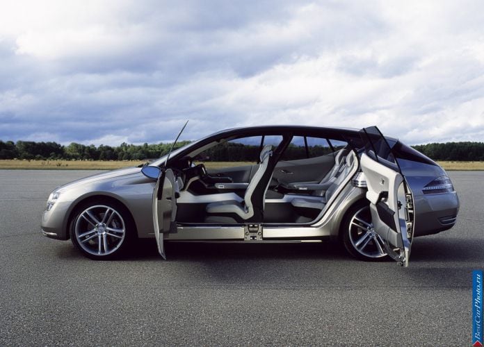 2003 Mercedes-Benz F 500 Concept - фотография 6 из 15 2003 Mercedes-Benz F 500 Concept - фотография 6 из 15