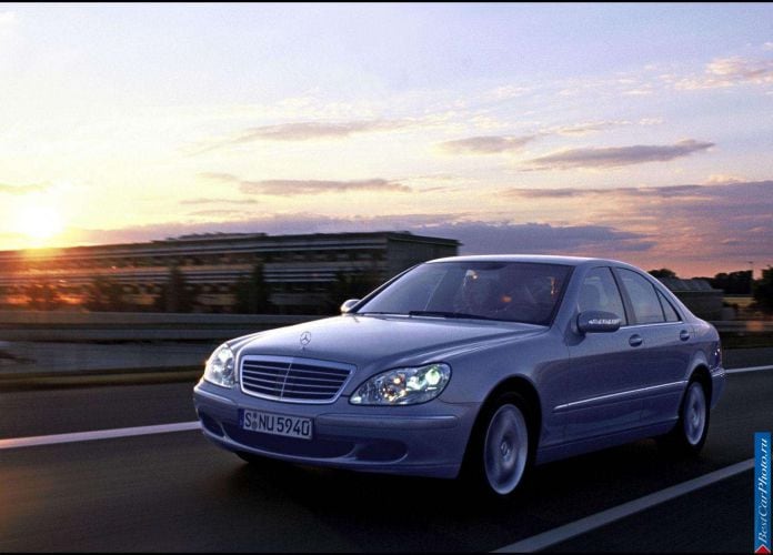 2003 Mercedes-Benz S500 4Matic - фотография 1 из 77 2003 Mercedes-Benz S500 4Matic - фотография 1 из 77