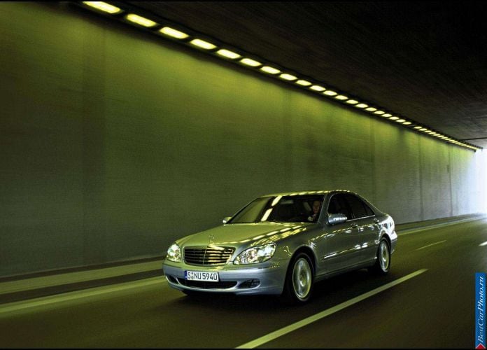 2003 Mercedes-Benz S500 4Matic - фотография 9 из 77 2003 Mercedes-Benz S500 4Matic - фотография 9 из 77