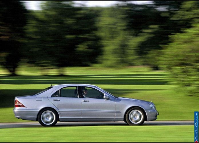 2003 Mercedes-Benz S500 4Matic - фотография 31 из 77