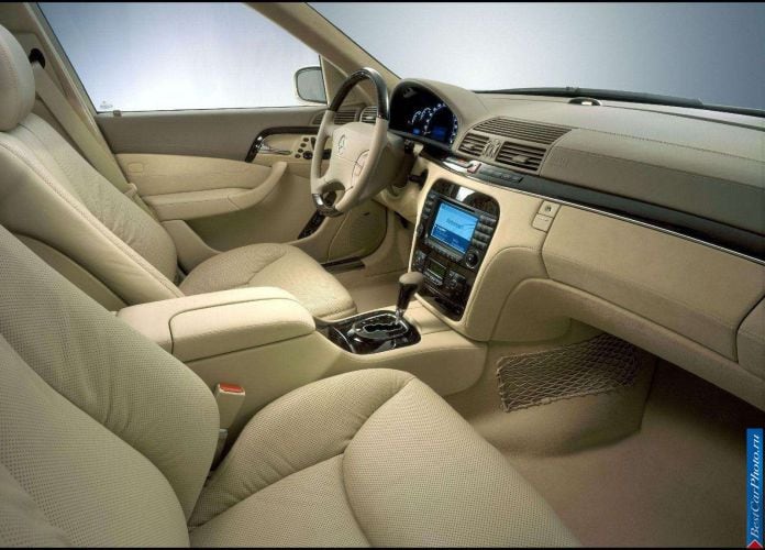 2003 Mercedes-Benz S500 4Matic - фотография 39 из 77