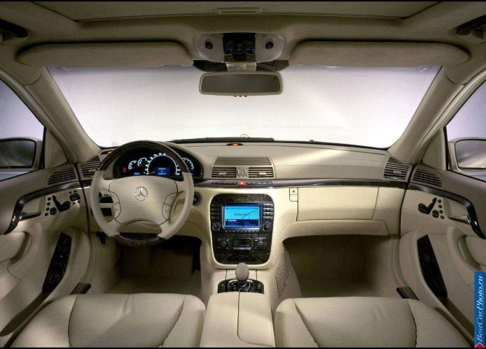 2003 Mercedes-Benz S500 4Matic - фотография 40 из 77