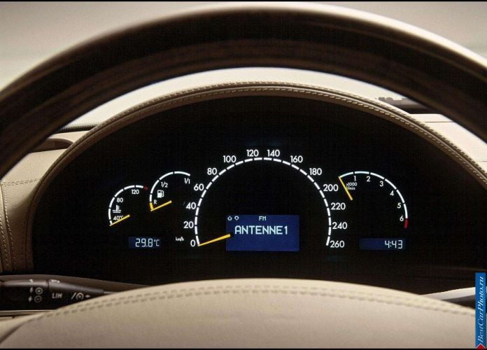 2003 Mercedes-Benz S500 4Matic - фотография 47 из 77 2003 Mercedes-Benz S500 4Matic - фотография 47 из 77