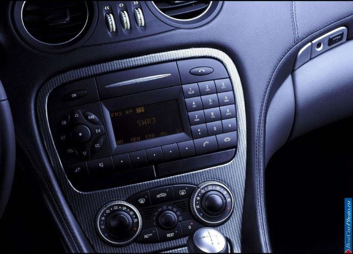 2003 Mercedes-Benz SL350 - фотография 3 из 4 2003 Mercedes-Benz SL350 - фотография 3 из 4