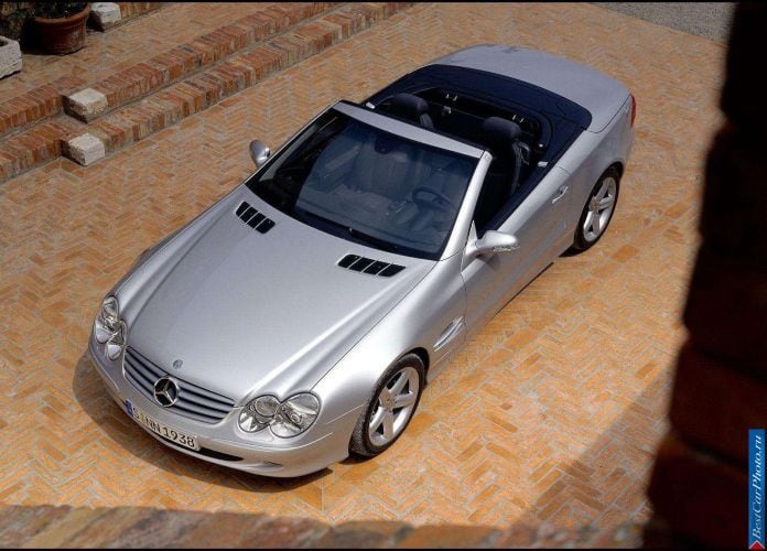 2003 Mercedes-Benz SL500 - фотография 3 из 153
