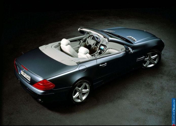 2003 Mercedes-Benz SL500 - фотография 46 из 153 2003 Mercedes-Benz SL500 - фотография 46 из 153