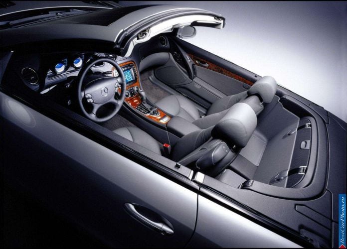 2003 Mercedes-Benz SL500 - фотография 62 из 153 2003 Mercedes-Benz SL500 - фотография 62 из 153