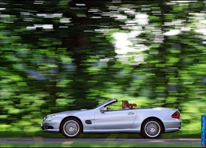 2003 Mercedes-Benz SL55 AMG - фотография 33 из 43 2003 Mercedes-Benz SL55 AMG - фотография 33 из 43