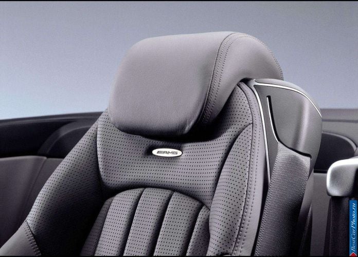2003 Mercedes-Benz SL55 AMG - фотография 38 из 43 2003 Mercedes-Benz SL55 AMG - фотография 38 из 43