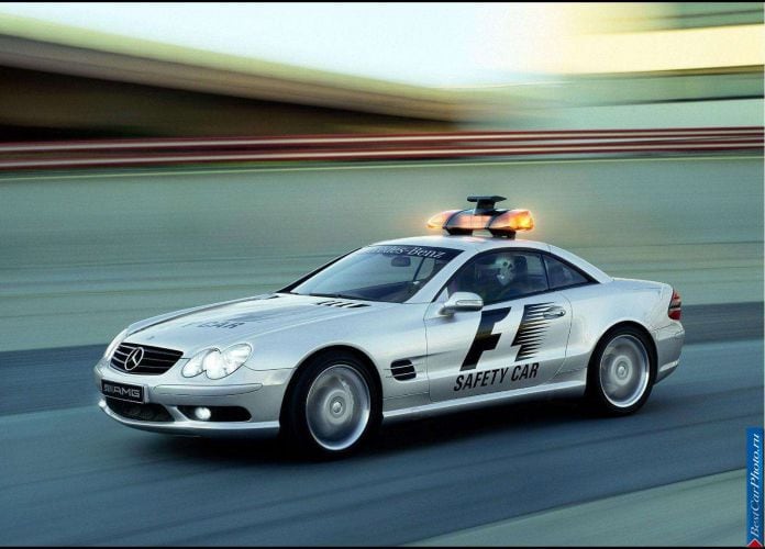2003 Mercedes-Benz SL55 AMG F1 Safety Car - фотография 1 из 3 2003 Mercedes-Benz SL55 AMG F1 Safety Car - фотография 1 из 3