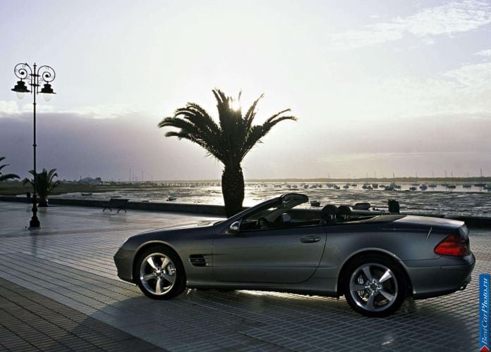 2003 Mercedes-Benz SL600 - фотография 2 из 17 2003 Mercedes-Benz SL600 - фотография 2 из 17