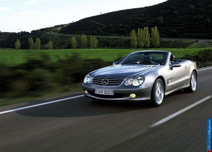 2003 Mercedes-Benz SL600 - фотография 7 из 17 2003 Mercedes-Benz SL600 - фотография 7 из 17